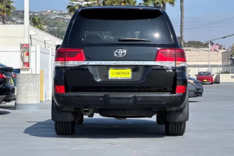 More photos of 2018 Toyota Land Cruiser at Mossy Toyota, CA