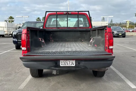 More photos of 2002 Ford F-250SD XL at Mossy Toyota, CA