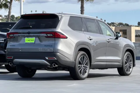 More photos of 2026 Toyota Grand Highlander Hybrid MAX Platinum at Mossy Toyota, CA