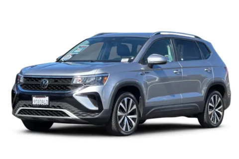 Silver 2023 Volkswagen Taos 1.5T SE for sale in San Diego, CA