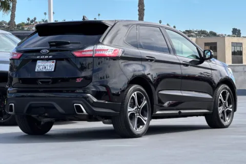 More photos of 2022 Ford Edge ST at Mossy Toyota, CA