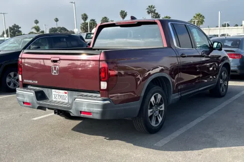 More photos of 2017 Honda Ridgeline RTL-T at Mossy Toyota, CA