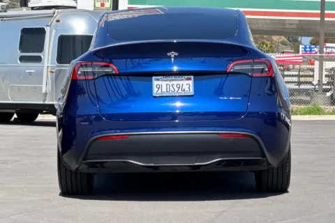 More photos of 2024 Tesla Model Y Long Range at Mossy Toyota, CA