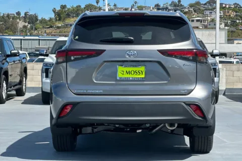 More photos of 2026 Toyota Highlander Hybrid XLE at Mossy Toyota, CA