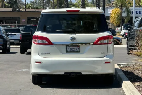 More photos of 2014 Nissan Quest 3.5 LE at Mossy Toyota, CA
