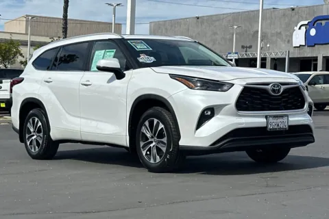 Photos of 2023 Toyota Highlander XLE for sale in San Diego, CA at Mossy Toyota