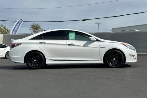 Another view of 2015 Hyundai Sonata Hybrid Limited for sale in San Diego, CA at Mossy Toyota