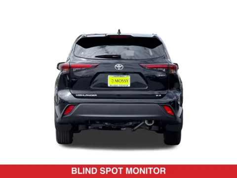 More photos of 2026 Toyota Highlander Hybrid XLE at Mossy Toyota, CA