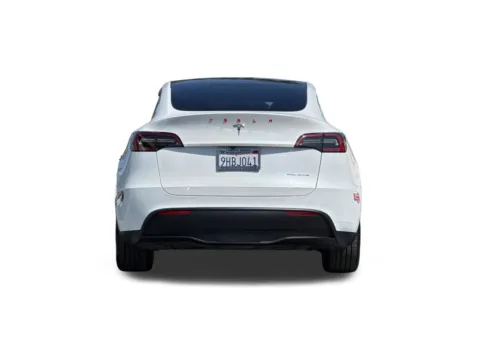 More photos of 2023 Tesla Model Y Long Range at Mossy Toyota, CA