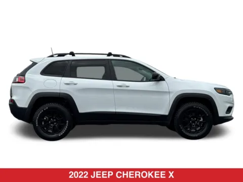 More photos of 2022 Jeep Cherokee X at Mossy Toyota, CA