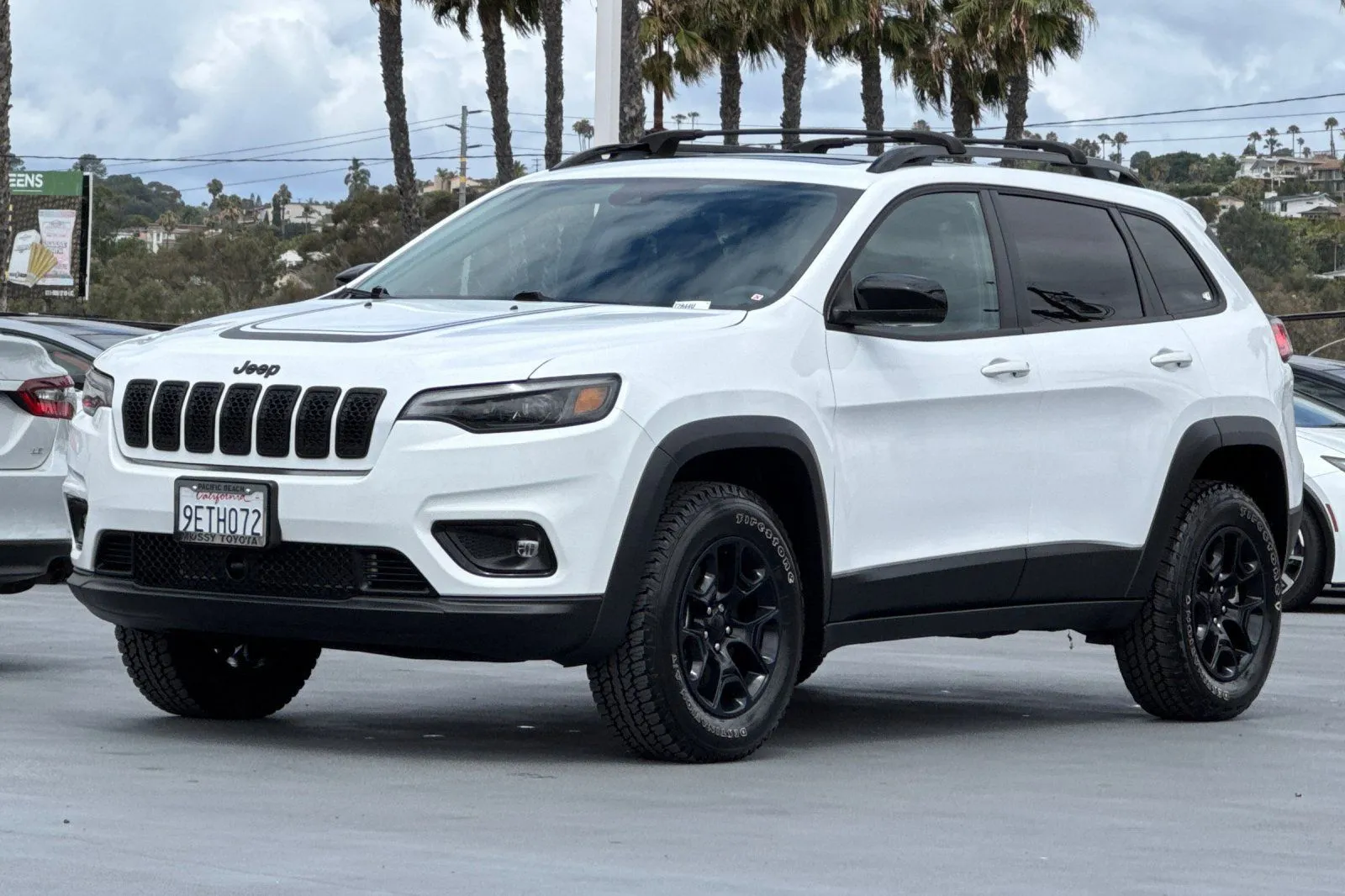 White 2022 Jeep Cherokee X for sale in San Diego, CA