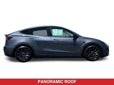 More photos of 2023 Tesla Model Y Performance at Mossy Toyota, CA
