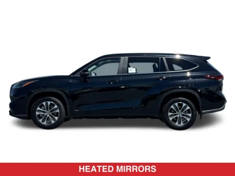 Photos of 2026 Toyota Highlander Hybrid XLE for sale in San Diego, CA at Mossy Toyota