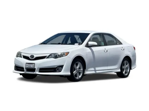 White 2013 Toyota Camry SE for sale in San Diego, CA