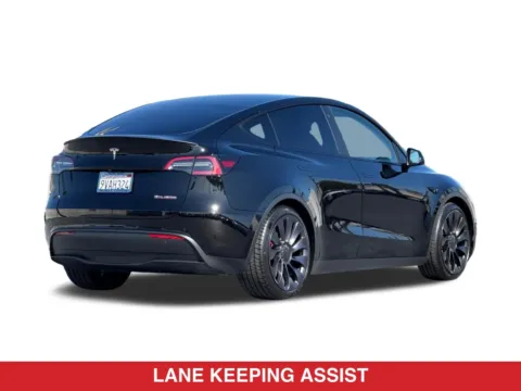More photos of 2022 Tesla Model Y Performance at Mossy Toyota, CA