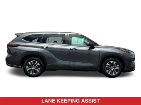 More photos of 2024 Toyota Highlander XLE at Mossy Toyota, CA