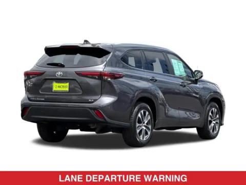 More photos of 2024 Toyota Highlander XLE at Mossy Toyota, CA