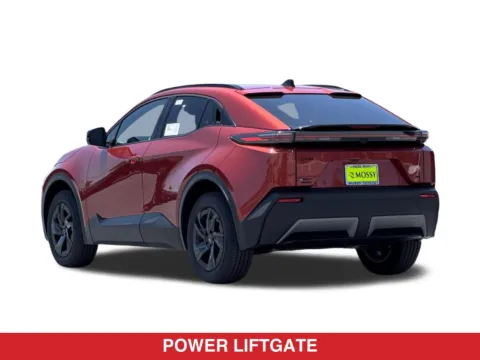 More photos of 2026 Toyota C-HR SE at Mossy Toyota, CA