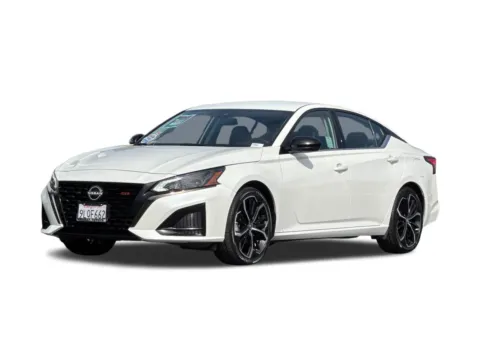 White 2024 Nissan Altima 2.5 SR for sale in San Diego, CA