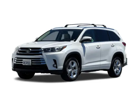 White 2018 Toyota Highlander Limited for sale in San Diego, CA