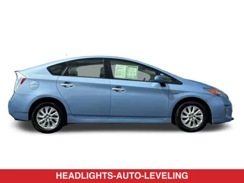 More photos of 2013 Toyota Prius Plug-in Advanced at Mossy Toyota, CA