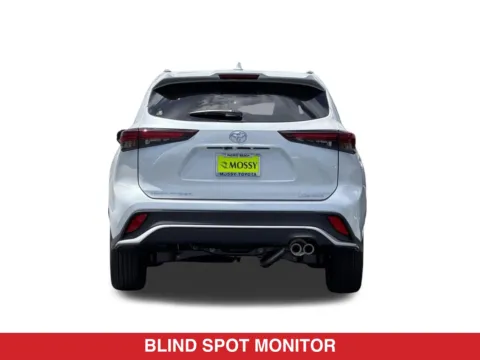 More photos of 2026 Toyota Highlander XSE at Mossy Toyota, CA