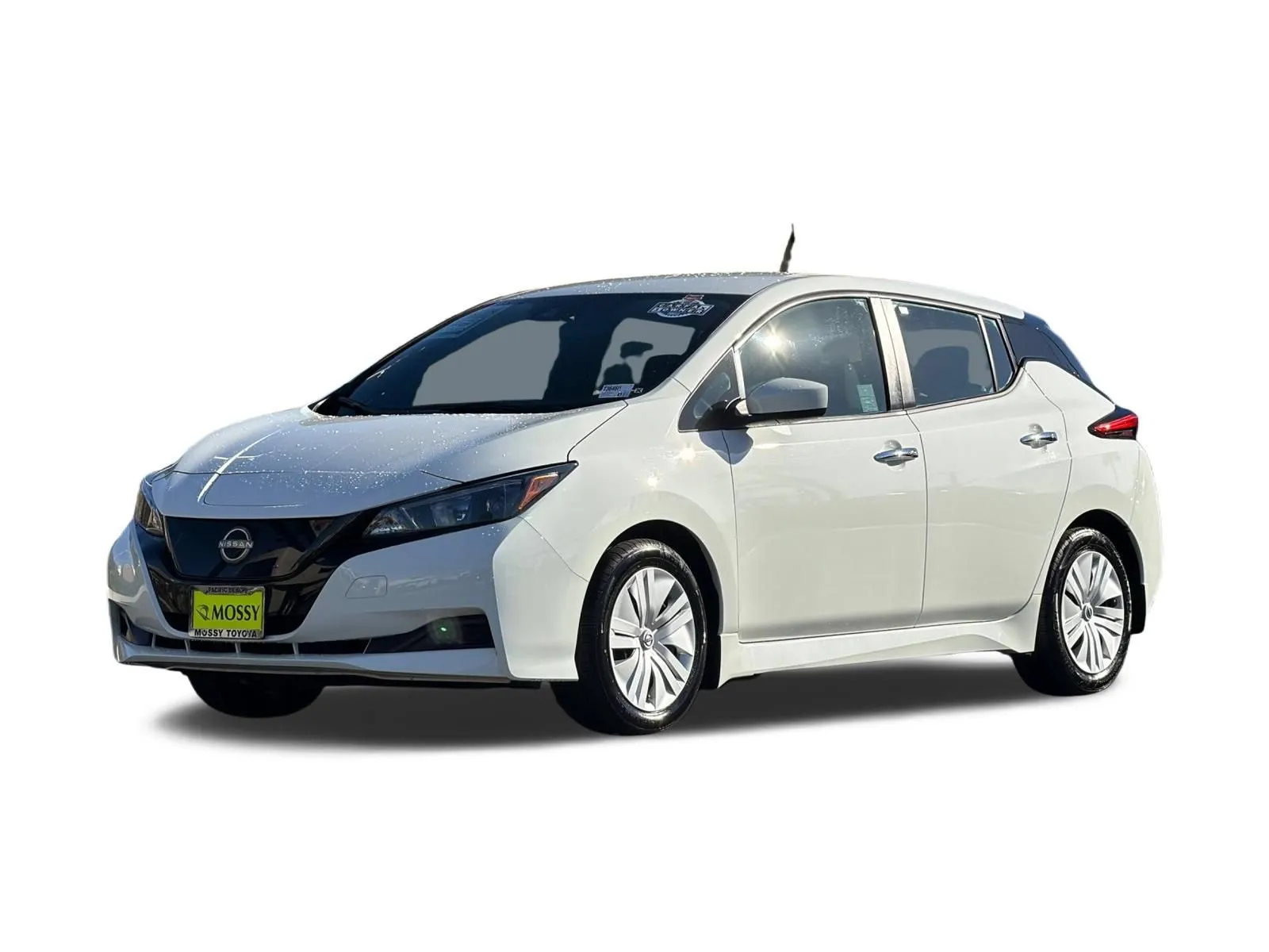 White 2025 Nissan Leaf S for sale in San Diego, CA