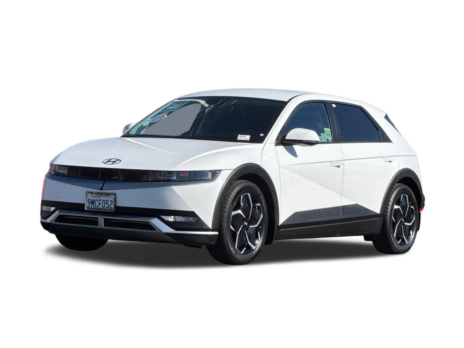 White 2024 Hyundai IONIQ 5 SE for sale in San Diego, CA