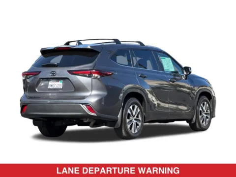 More photos of 2024 Toyota Highlander XLE at Mossy Toyota, CA