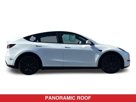 More photos of 2021 Tesla Model Y Long Range at Mossy Toyota, CA