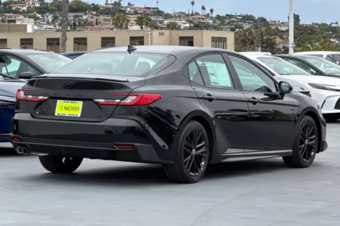 More photos of 2025 Toyota Camry SE at Mossy Toyota, CA