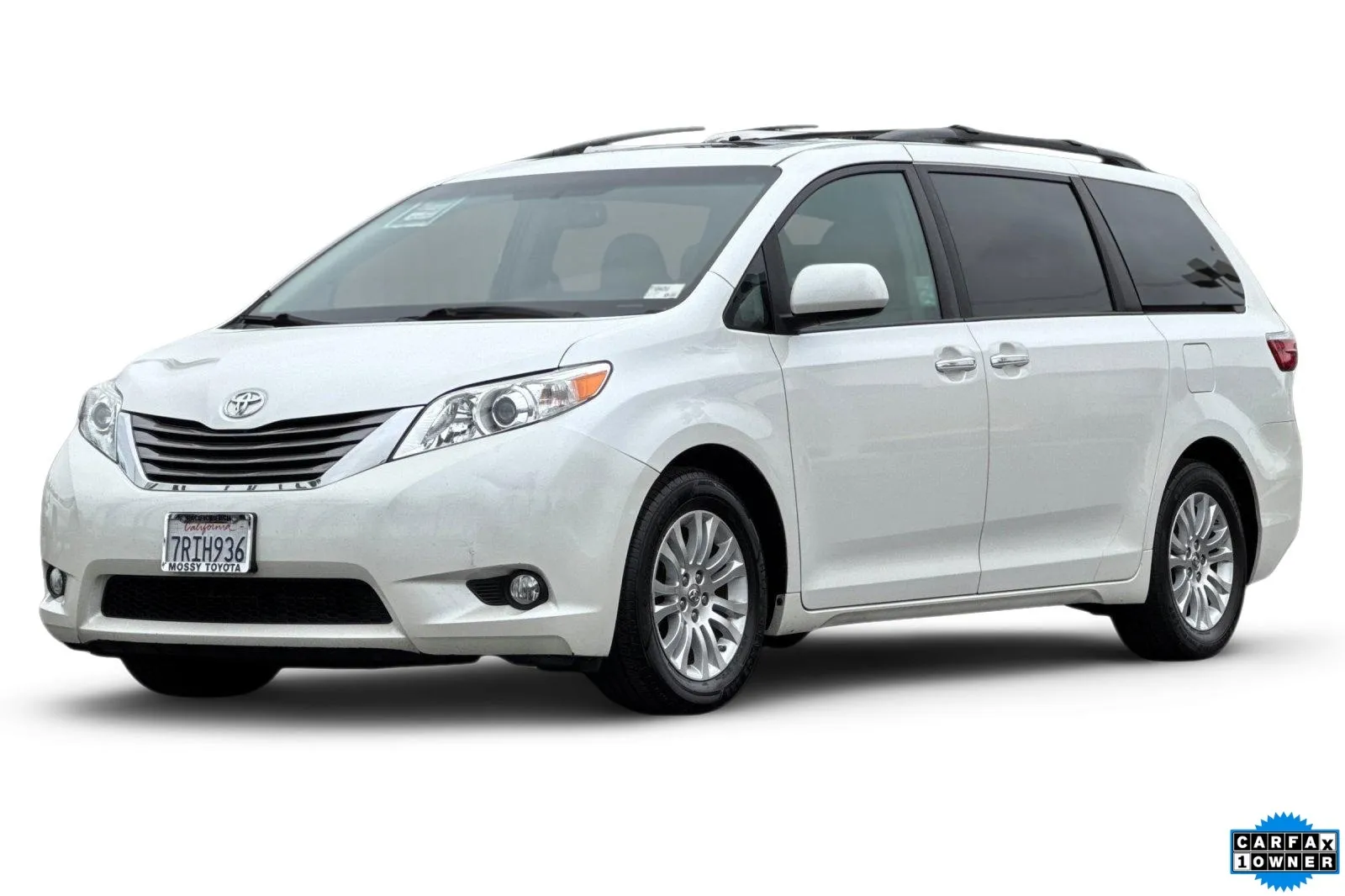 2015 Toyota Sienna XLE for sale in San Diego, CA