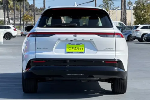 More photos of 2025 Toyota Crown Signia Limited at Mossy Toyota, CA