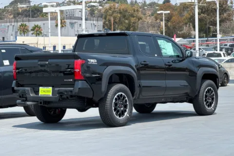 More photos of 2025 Toyota Tacoma Hybrid TRD Off Road at Mossy Toyota, CA