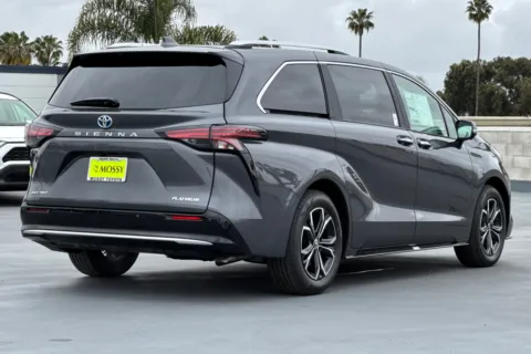 More photos of 2025 Toyota Sienna Platinum at Mossy Toyota, CA
