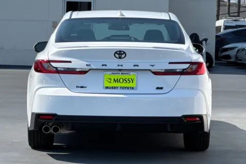 More photos of 2025 Toyota Camry SE at Mossy Toyota, CA