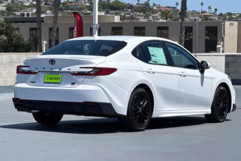 More photos of 2025 Toyota Camry SE at Mossy Toyota, CA