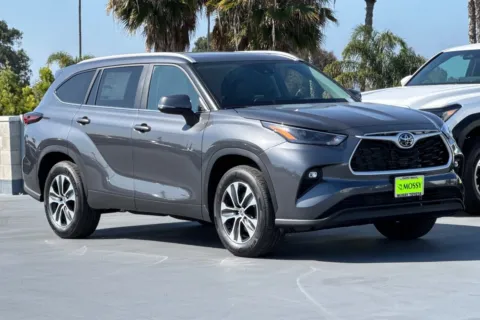 Photos of 2025 Toyota Highlander XLE for sale in San Diego, CA at Mossy Toyota