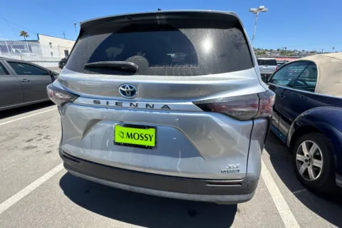 More photos of 2023 Toyota Sienna XLE at Mossy Toyota, CA