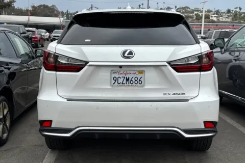 More photos of 2022 Lexus RX 450h at Mossy Toyota, CA
