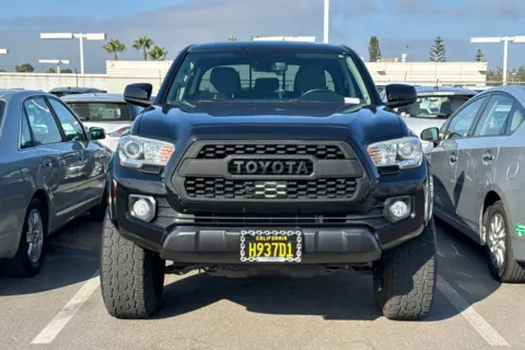 More photos of 2018 Toyota Tacoma SR5 at Mossy Toyota, CA
