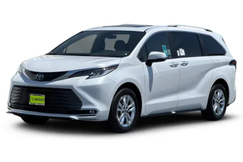 White 2025 Toyota Sienna Limited for sale in San Diego, CA