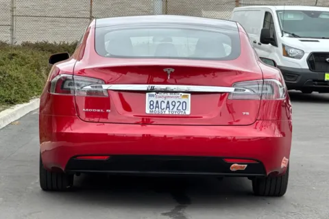 More photos of 2017 Tesla Model S 75D at Mossy Toyota, CA