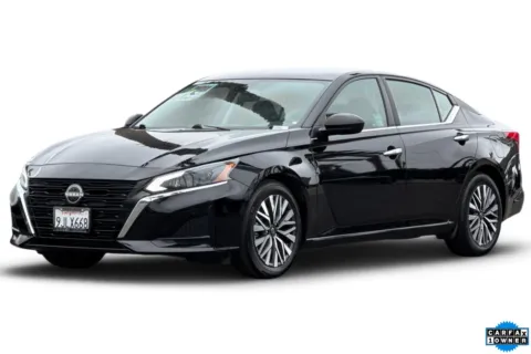Black 2024 Nissan Altima 2.5 SV for sale in San Diego, CA