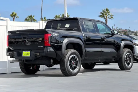 More photos of 2025 Toyota Tacoma Hybrid TRD Off Road at Mossy Toyota, CA