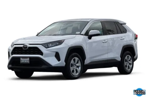 White 2022 Toyota RAV4 LE for sale in San Diego, CA
