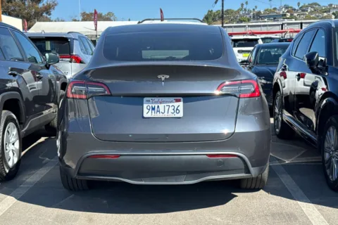 More photos of 2021 Tesla Model Y Standard Range at Mossy Toyota, CA