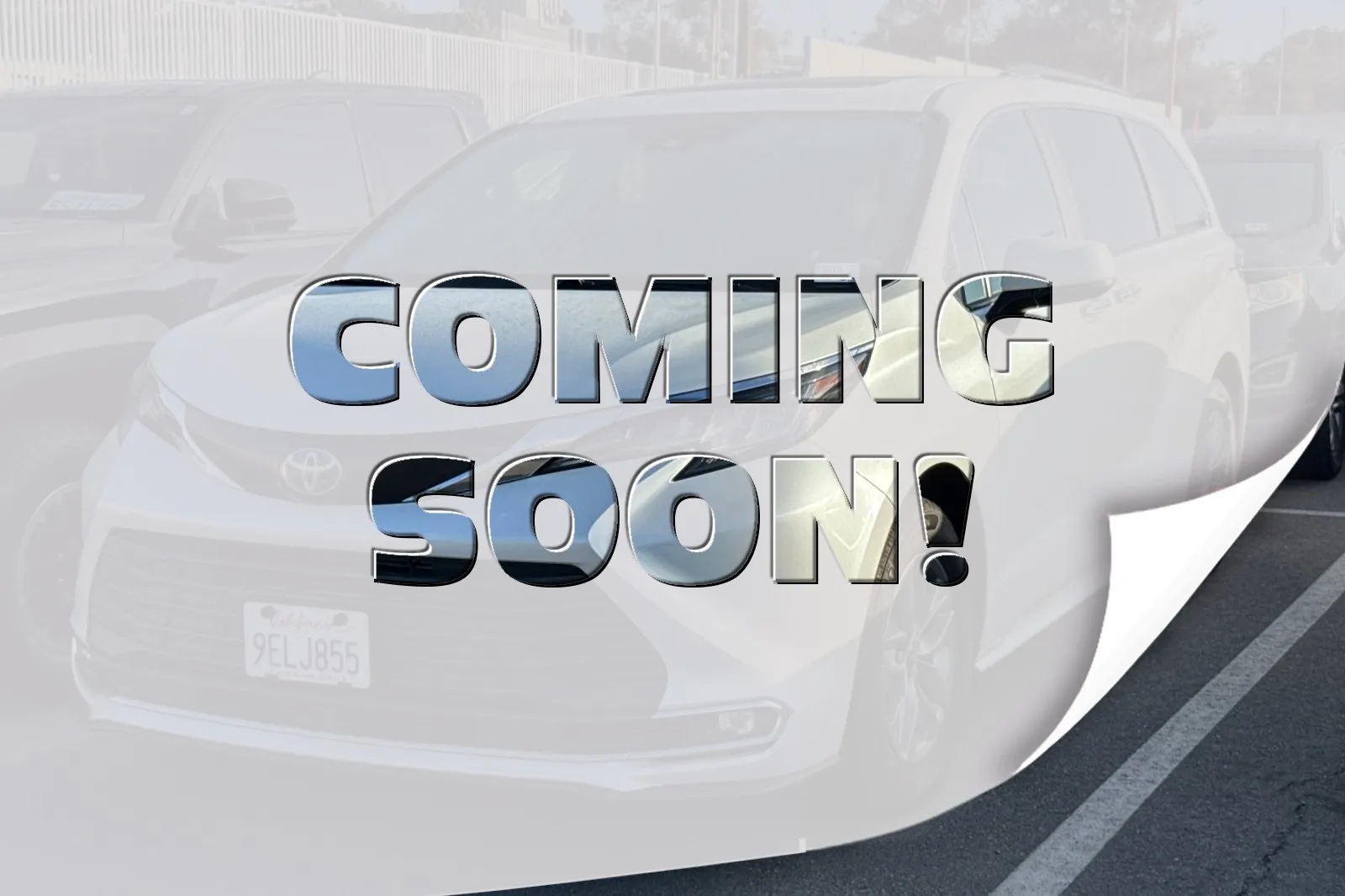 White 2023 Toyota Sienna XLE for sale in San Diego, CA