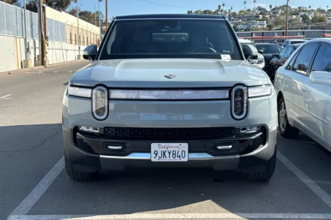 More photos of 2023 Rivian R1S Adventure at Mossy Toyota, CA