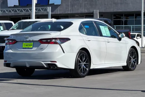 More photos of 2023 Toyota Camry SE at Mossy Toyota, CA